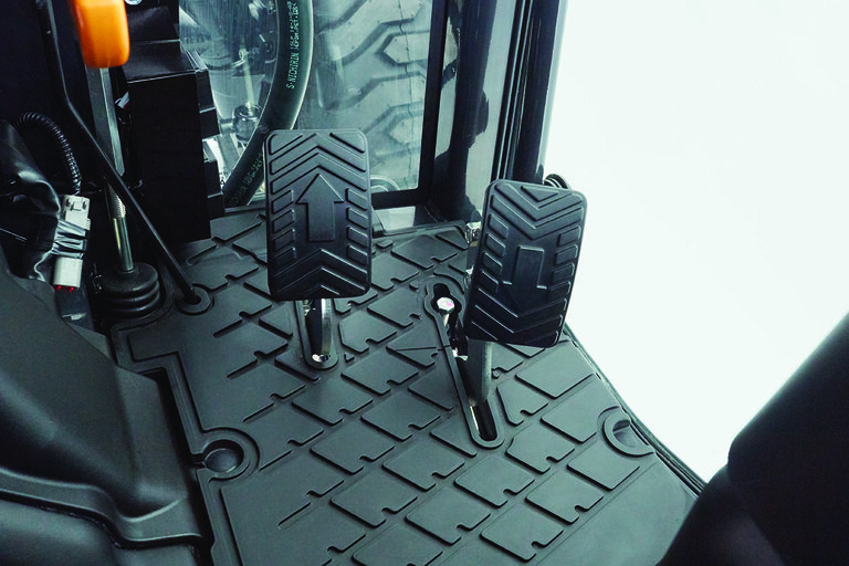 Dual Pedal Hydrostatic Transmission